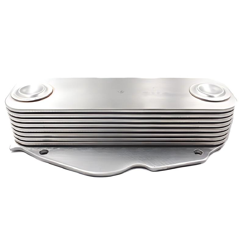 Engine Oil Cooler Core Assembly VG1500010334 for Sinotruk HOWO / Weichai WD615 Engine